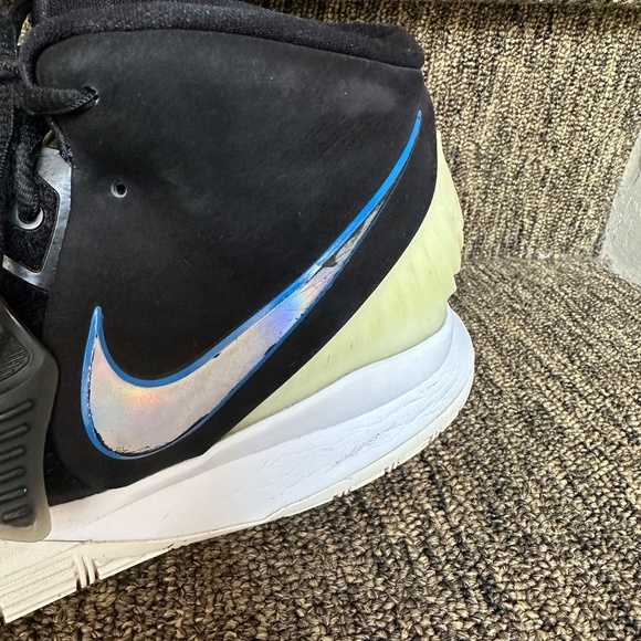 Men\'s Nike Kyrie Black/white/yellow/blue Shoes. Serial BQ4630-004. Size 12 (45) main image 14